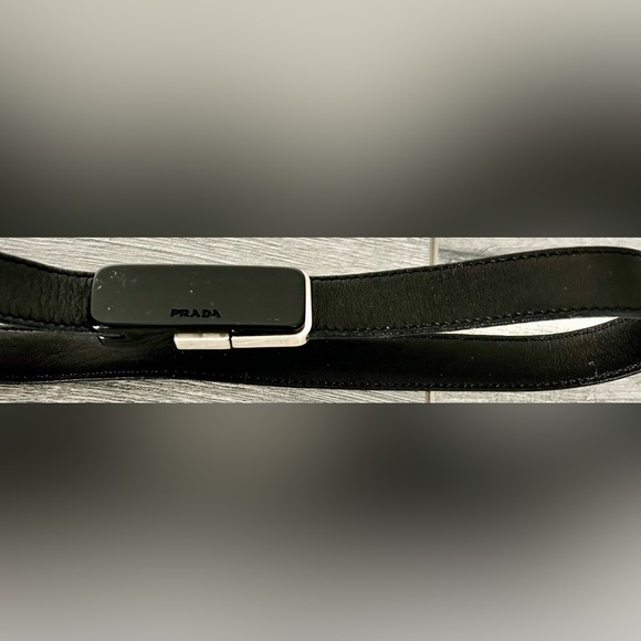 Authentic Vintage Prada Black leather belt - Picture 4 of 10